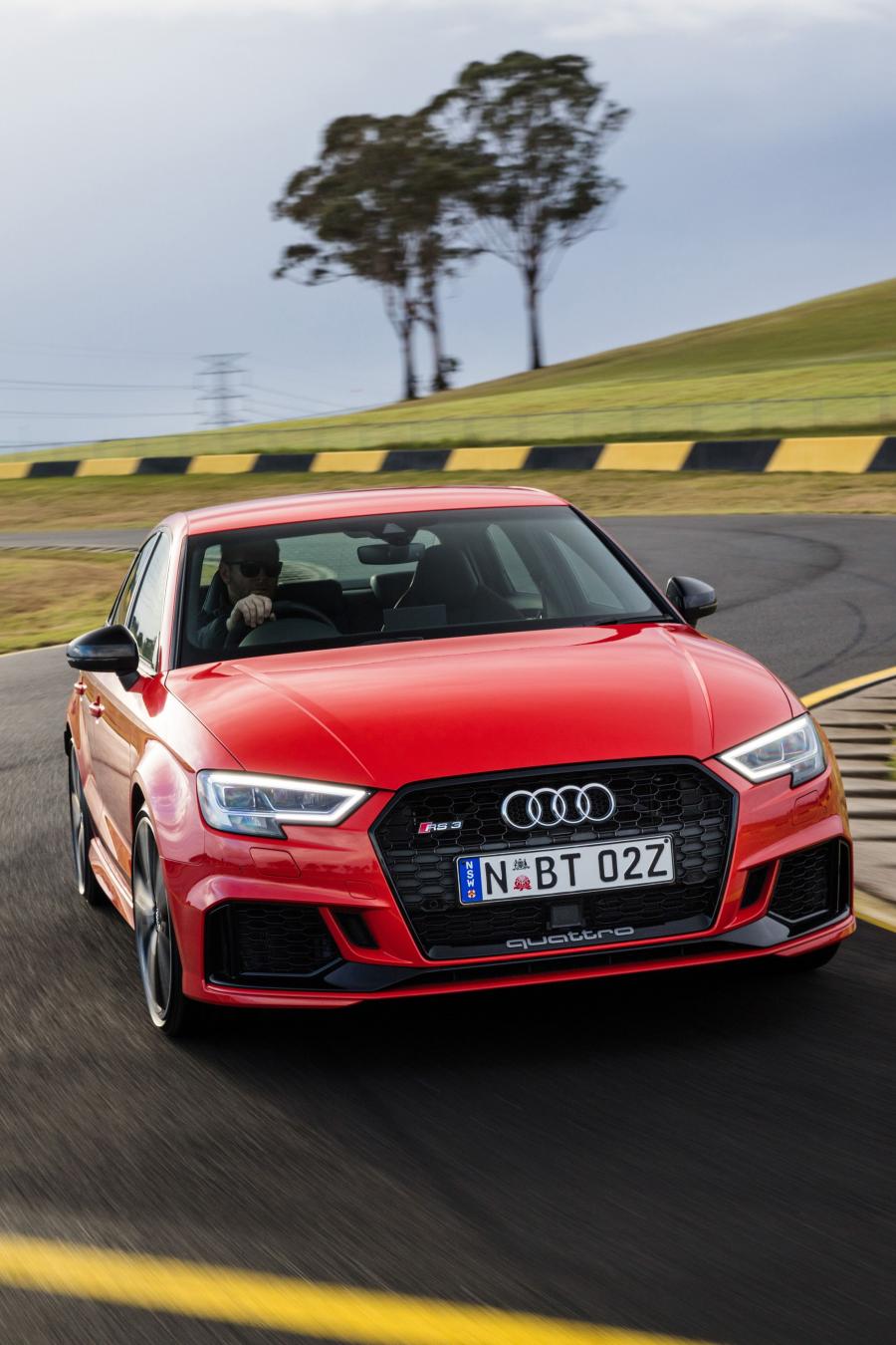  Audi RS3 Sedan (8V) 2017 года  (AU) (фото 28 из 37)